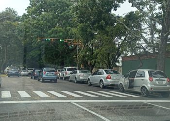Solicitarán que comparezcan los encargados de la mesa de combustible al parlamento del Táchira tras largas colas en estaciones de servicio