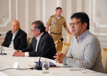Cese al fuego, la pieza clave del Gobierno en las negociaciones de paz con el ELN
