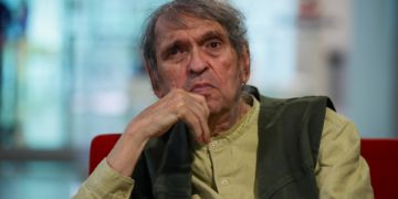 El premio Cervantes Rafael Cadenas abrirá la lectura del Quijote en Madrid