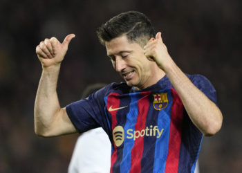 El Barcelona, a seis victorias del título