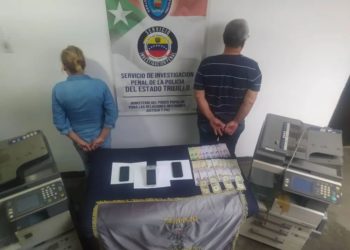Detienen a dos personas por «cobro ilícito de trámites» en Registro de Valera