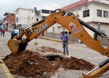Realizan trabajos para reparar fugas de agua en Boconó