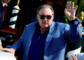 Trece mujeres acusan a Gérard Depardieu de abusos, según la prensa francesa