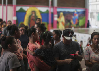 Red de albergues de la capital mexicana recauda alimentos para migrantes