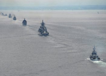 Rusia pone en máxima alerta de combate su flota del Pacífico para ejercicios