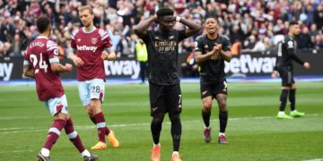 2-2. Al Arsenal le tiemblan las piernas