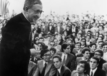 El Opus Dei inicia su congreso para realizar los cambios pedidos por el papa