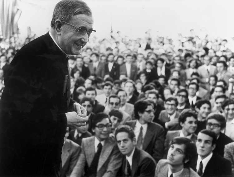 Foto de archivo del fundador del Opus Dei, Josemaría Escrivá de Balaguer. EFE