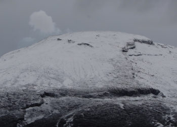 Volcán Nevado del Ruiz muestra sismicidad cambiante y sigue en alerta naranja
