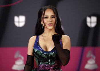 Ángela Aguilar, Becky G, Peso Pluma y Rubén Blades actuarán en los Latin AMAs