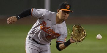 Grand slam de Isacc Paredes en positiva jornada ofensiva para los bates latinos