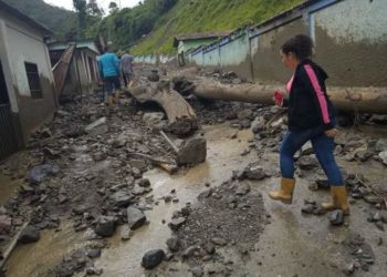 Monte Carmelo pide auxilio ante emergencia por las lluvias