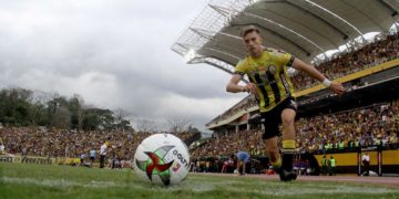 El clásico marcó el camino de la afición a Pueblo Nuevo