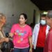 Familias de la bajada del Rio agradecidas por la visita de Angie Quintana