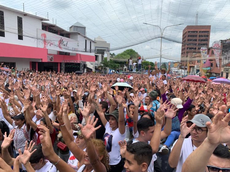La Fiesta de la Divina Misericordia volvió a inundar de fe las calles de Valera