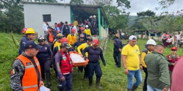 Táchira/ Cuerpo de niño arrastrado por las aguas  en Las Dantas fue hallado por la comunidad