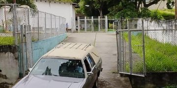 Intenta fugarse de la cárcel y los otros presos le propinaron al menos 50 tiros