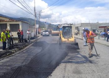 Avanza plan de recuperación vial en la troncal 007 de Boconó