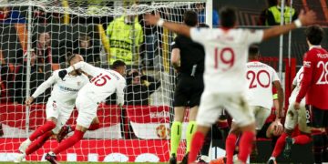 2-2. El Sevilla resucita de la nada