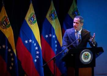 Estados Unidos confirma que ayudó a Guaidó a salir de Colombia