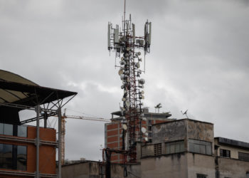 La SIP acusa al Gobierno venezolano de reducir el espectro mediático