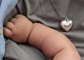 Saber desde niño que fue una gestación subrogada es bueno para la familia