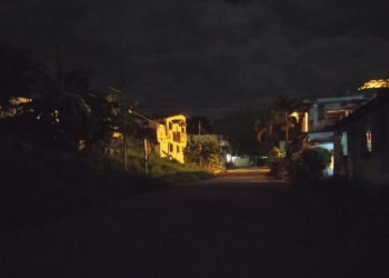 Falta de alumbrado público mantiene a oscuras algunas calles de Pampanito