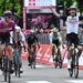 Ackermann gana en un esprint de «foto finish» y Geraint Thomas sigue de rosa