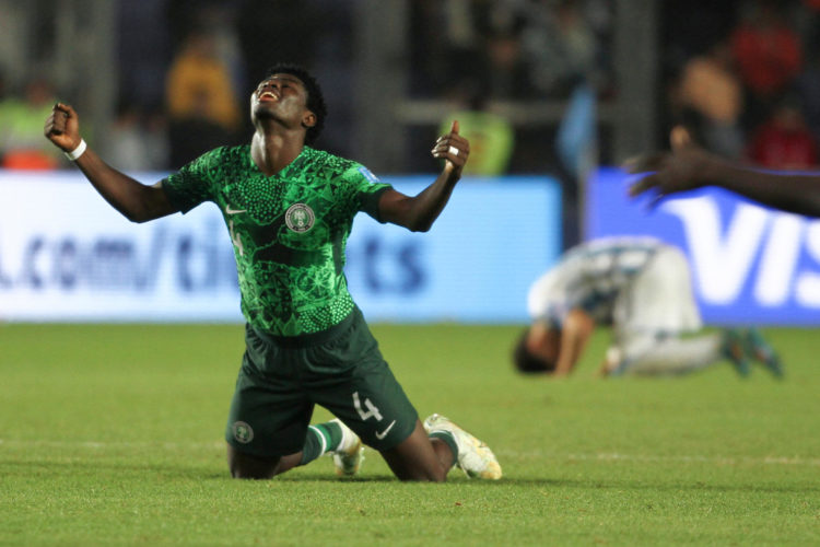 Daniel Daga de Nigeria celebra este 31 de mayo de 2023, al final de un partido de los octavos de final de la Copa Mundial de Fútbol sub-20 entre Argentina y Nigeria. EFE/ Marcos Urisa