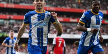 Manchester City amarró media Premier League tras golear 0-3 al Everton y derrota de Arsenal