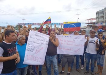 Camioneros protestan en Sabana de Mendoza en solidaridad a colegas detenidos en Caracas