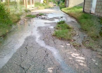 No hay respuesta para subsanar bote de aguas servidas en Sabana de Mendoza