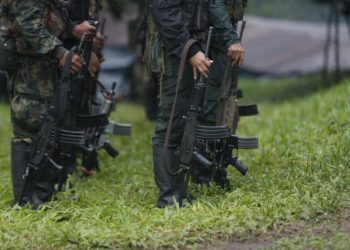 El Gobierno colombiano suspende el cese al fuego con las disidencia de FARC por el asesinato de menores
