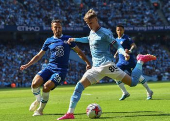 1-0. El City celebra la Premier con victoria
