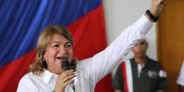 Ministra de Educación: en los próximos días se discutirá “innovador” contrato colectivo