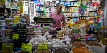 OVF: La inflación en Venezuela bajó 1,7 puntos en abril y quedó en el 2,5 %