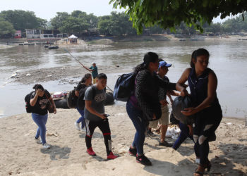 Frontera sur de México, sin reforzamiento de seguridad y abierta al paso de migrantes