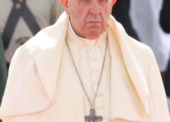 El papa advierte al G7 del «clima de miedo y sospecha» entre potencias nucleares