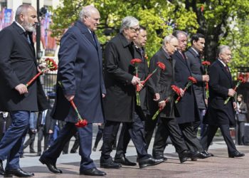Putin promete la victoria en la «auténtica guerra» desencadenada contra Rusia