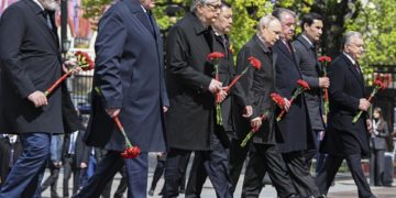 Putin promete la victoria en la «auténtica guerra» desencadenada contra Rusia