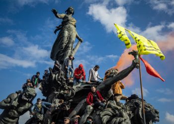 El balance del 1 de mayo en Francia: 406 policías y 61 manifestantes heridos