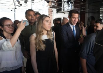 La familia de Juan Guaidó también llegó a EE.UU. desde Colombia