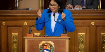 Gobierno despliega de un nuevo plan cívico-militar para reparar centros de salud