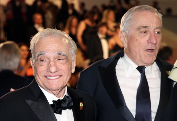 El director Martin Scorsese (i) y Robert De Niro en Cannes. EFE/EPA/MOHAMMED BADRA