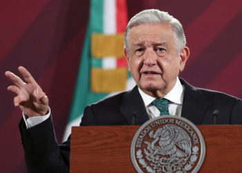 México dará visas temporales a centroamericanos para trabajar en obras públicas