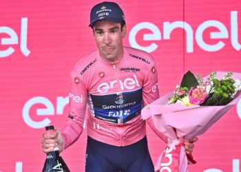 McNulty se impone a Healy al esprint en Bérgamo; Armirail se mantiene de rosa