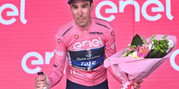 McNulty se impone a Healy al esprint en Bérgamo; Armirail se mantiene de rosa