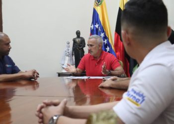 Gobernador Bernal promueve acciones para consolidar Sistema de Salud a favor de trabajadores