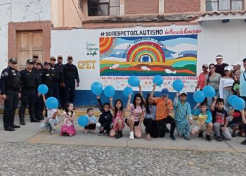 Pintan más de 35 murales en apoyo a campaña de respeto al autismo en Trujillo
