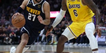 Nuggets toman ventaja 2-0 en la serie ante Lakers de LeBron en playoffs de la NBA